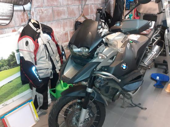 9ad910d9-bc95-4bb2-94ea-c438cab7ee71.jpg